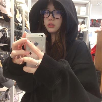 风波里的小丑